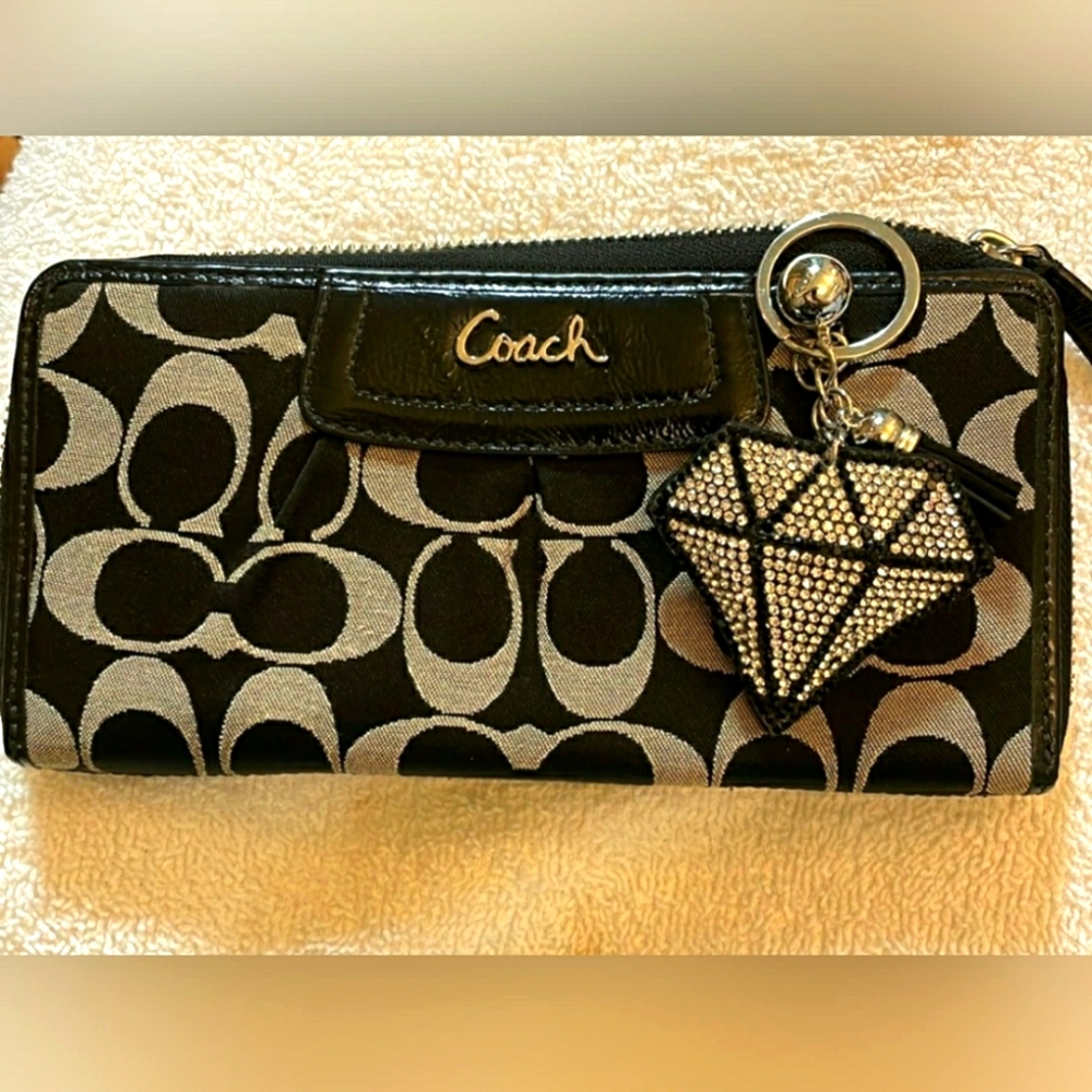 Coach Ashley Wallet Black